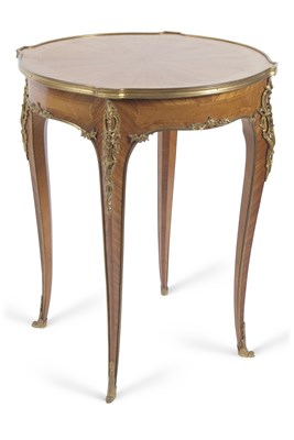 Lot 516 - A continental kingwood and metal mounted...