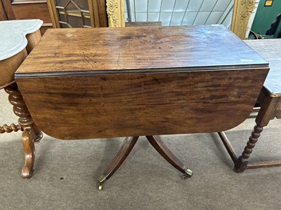 Lot 564 - A 19th Century mahogany pedestal Pembroke...