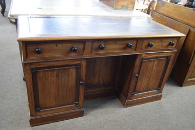 Lot 571 - Victorian mahogany twin pedestal desk or...