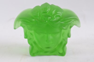 Lot 493 - Boxed Rosenthal Studio Line paperweight of...