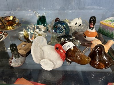 Lot 509 - Quantity of glass paperweights, some Langham...