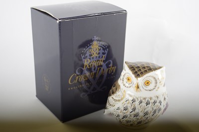 Lot 261 - Royal Crown Derby paperweight model of a...