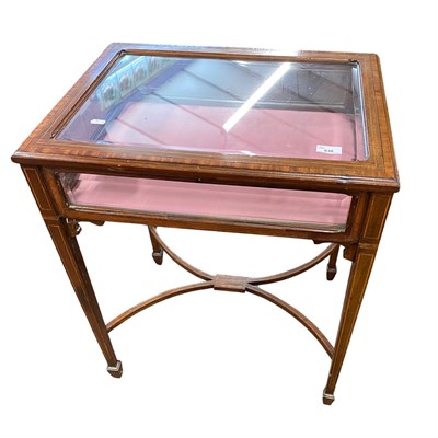 Lot 530 - An Edwardian mahogany framed bijouterie table...