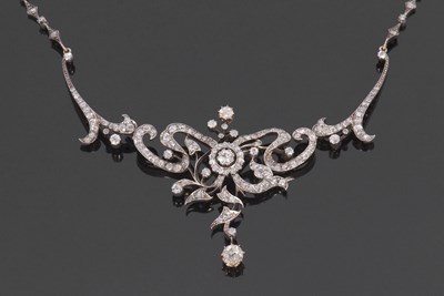 Lot 371 - A late Victorian adaptable diamond...
