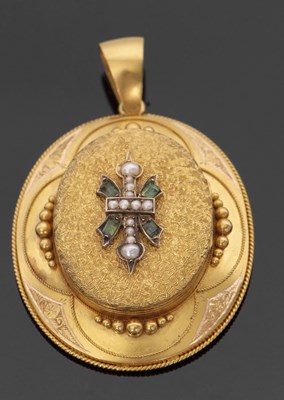 Lot 365 - A Victorian emerald and seed pearl memorial...