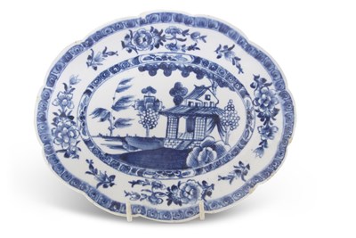Lot 114 - A Derby tureen stand the shaped stand with...
