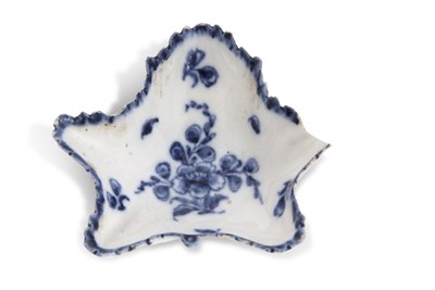Lot 117 - A rare hard past Bristol pickle dish decorated...